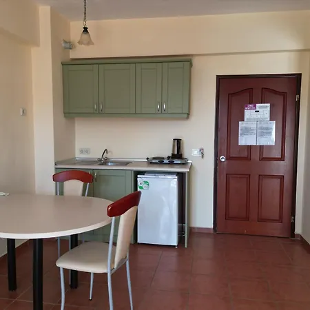 Apartahotel Lemas Side