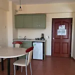 Hotel apartamentowy Lemas Side