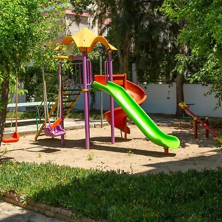 Lemas מלון דירות