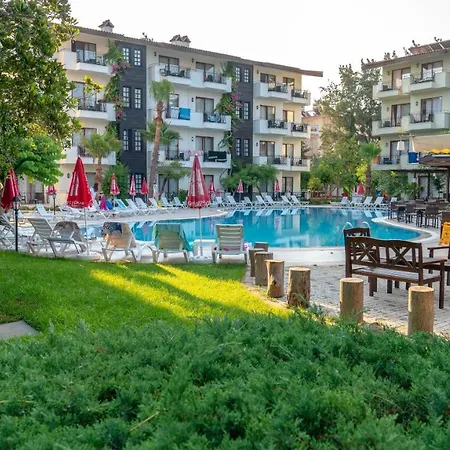 Lemas Apartahotel