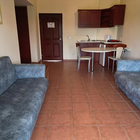 Hotel apartamentowy Lemas