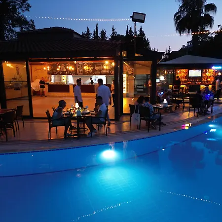 מלון דירות Lemas