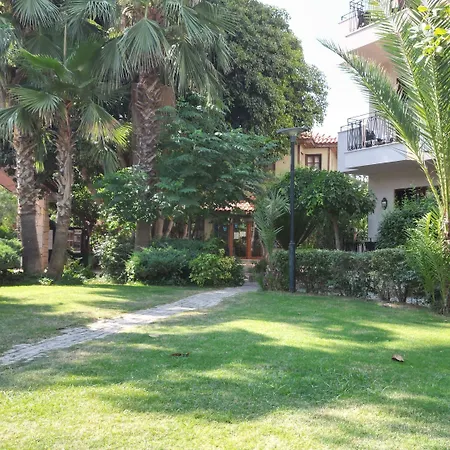 Lemas Aparthotel Side