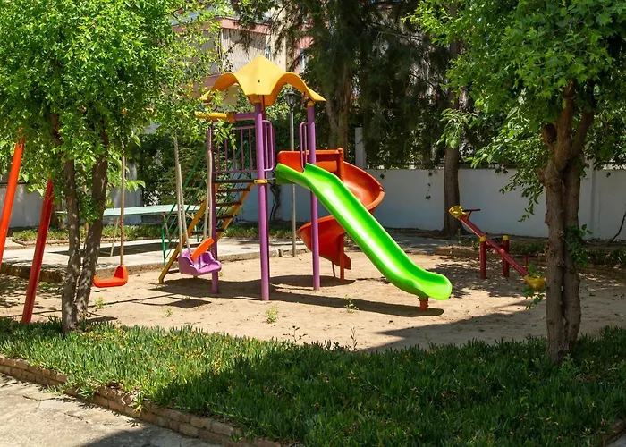 Lemas Апарт-готель