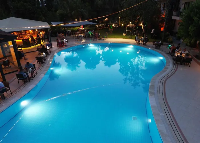 Lägenhetshotell Lemas 4*