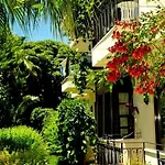 Lemas Apartmanhotel