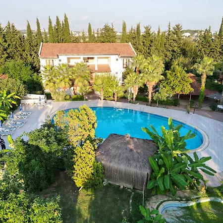Lejlighedshotel Lemas 3*