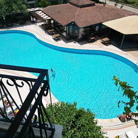 Lemas Lejlighedshotel Side