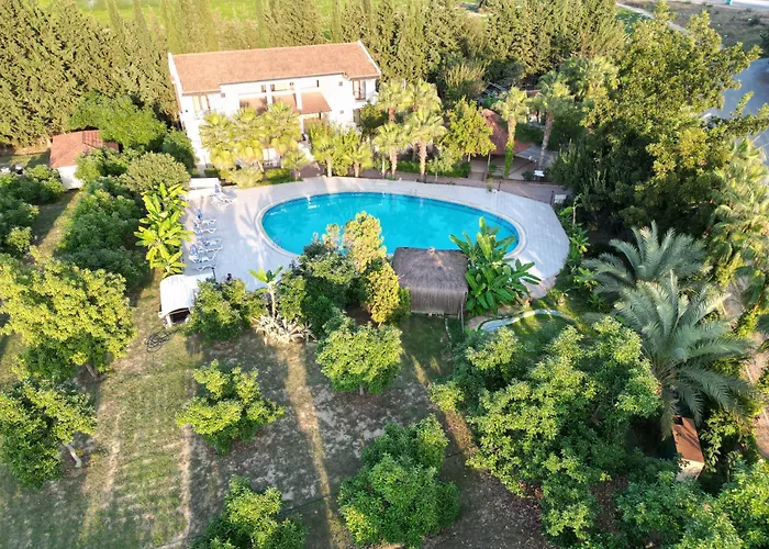 Apartmanhotel Lemas 4*