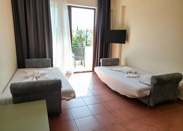 Lemas Apartmanhotel Side